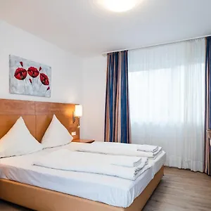 3* Hotel G & L